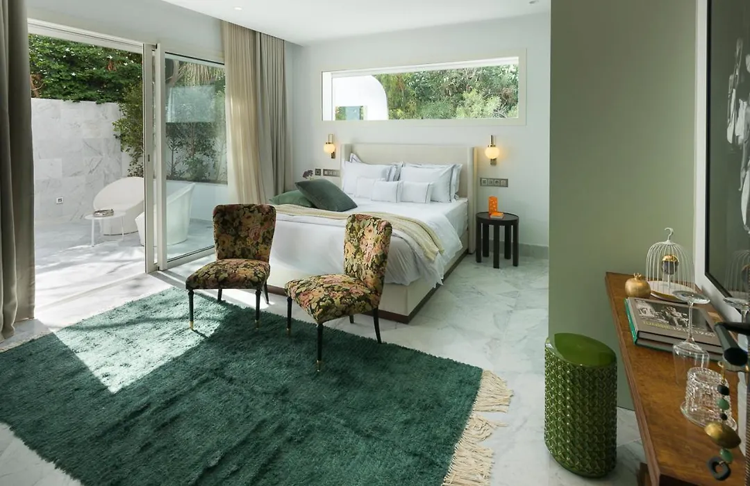 Maison Dedine- Smallluxuryhotels -Adults Only-1